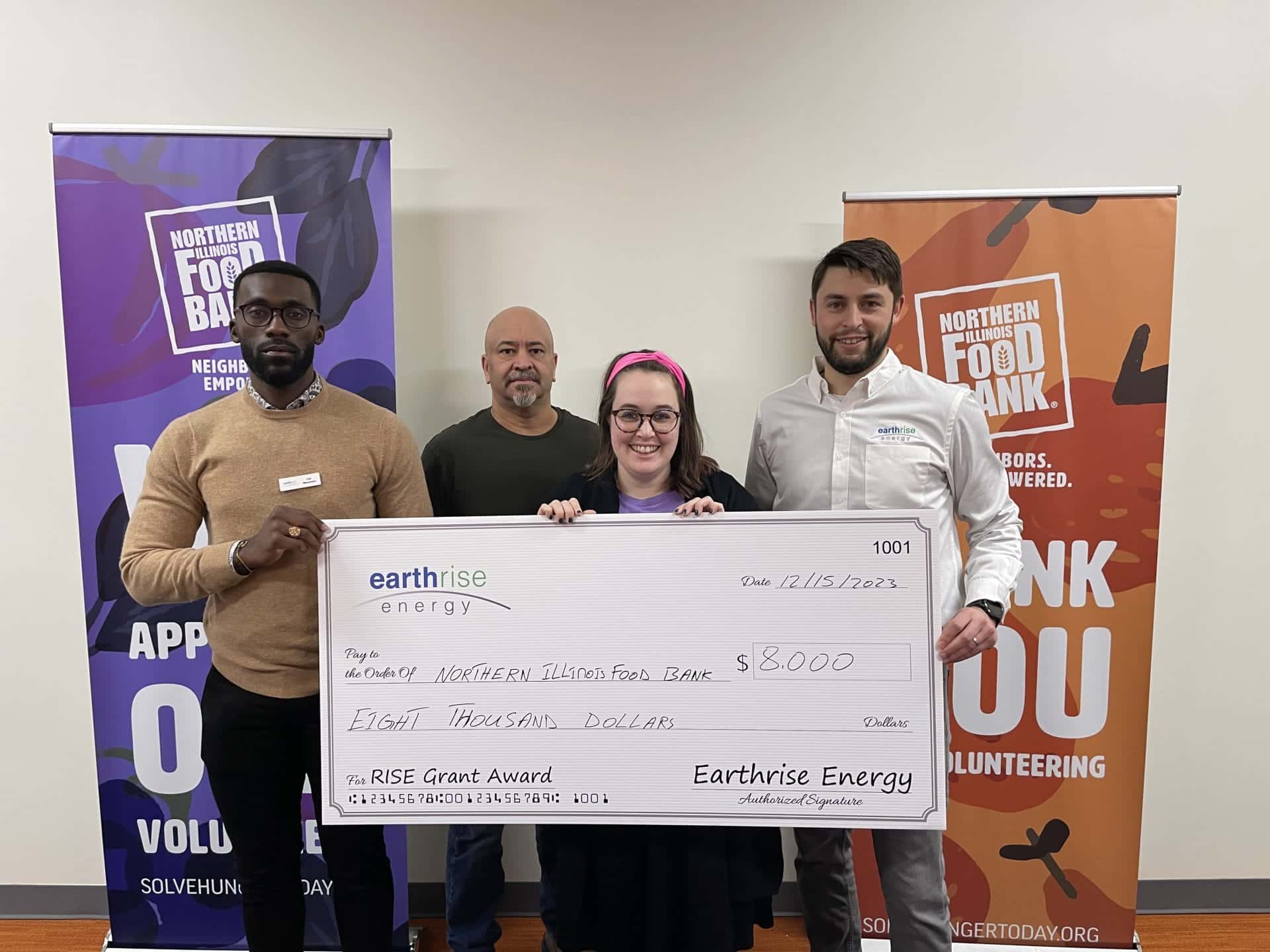 Earthrise Energy Awards RISE Grant To Northern Illinois Food Bank To   2023.12.15 RISE Grant Northern Illinois Food Bank 